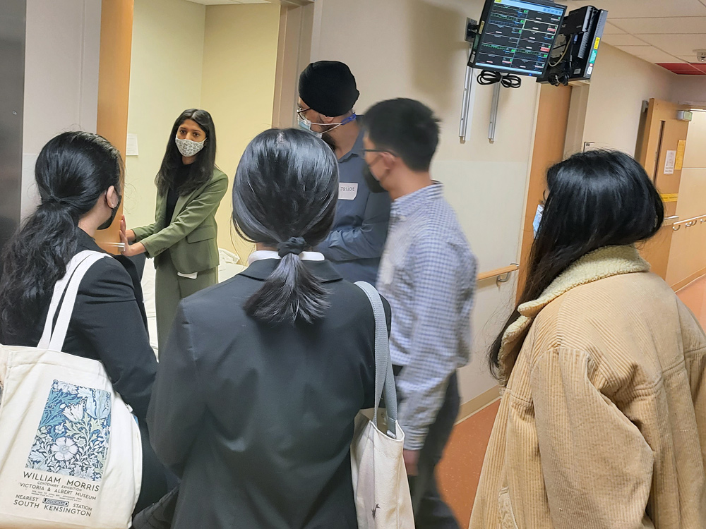 A group of HPAO students on a hospital tour,
