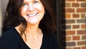 Wendy Richards Loughlin