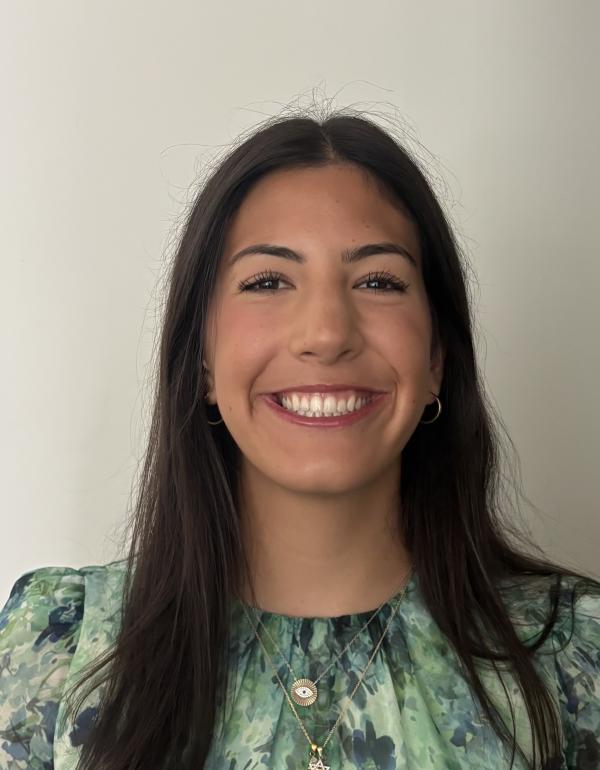 Abby Greenbaum headshot