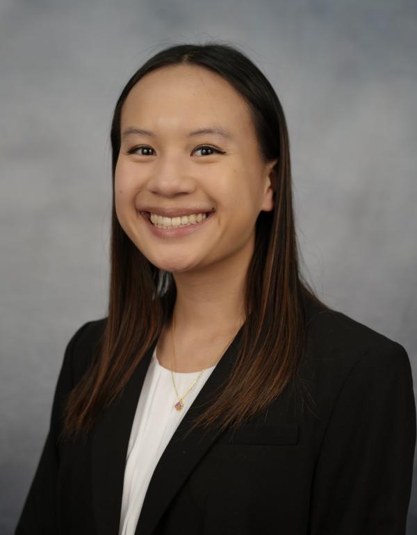 Tracy Ly Headshot
