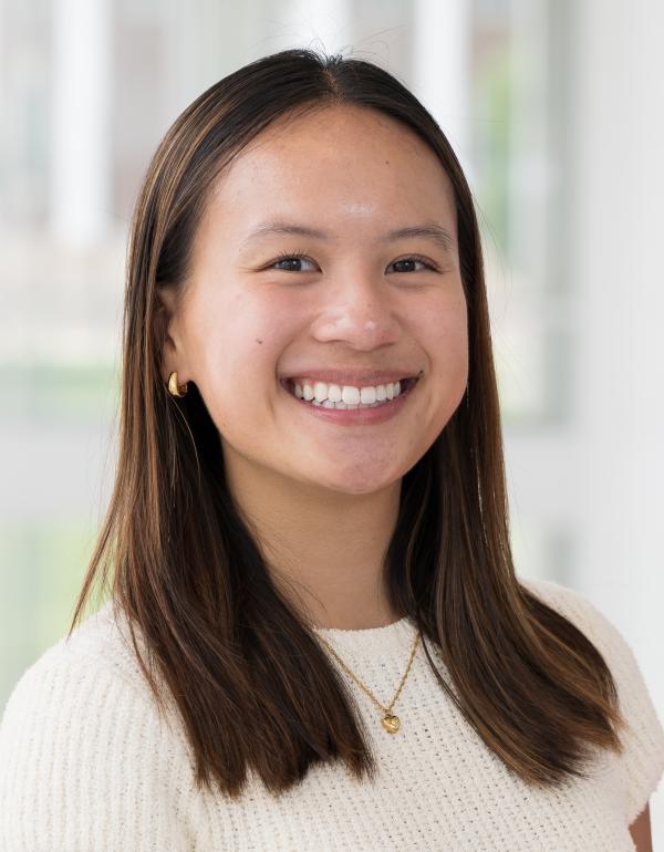 Tracy Ly Headshot