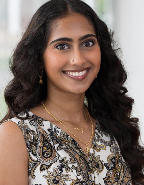 Varsha Parsi Headshot