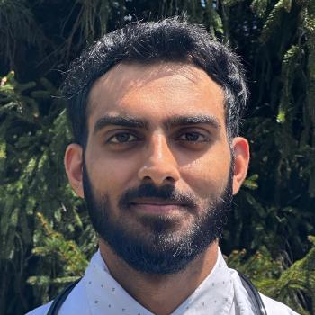 Safi Rifai headshot