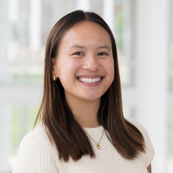 Tracy Ly Headshot